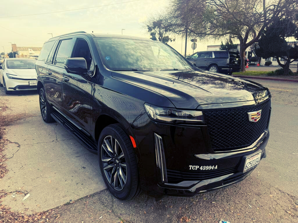 6 Passengers Cadillac Escalade ESV (1)